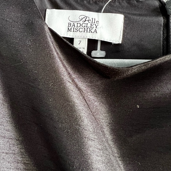 Girls Size 7 special occasion dress - Picture 4 of 4